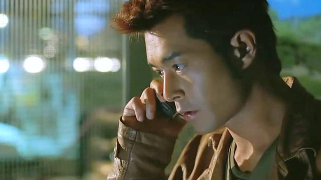 导火线华生以锁门为理由向警察通风报信tony哥发现异样