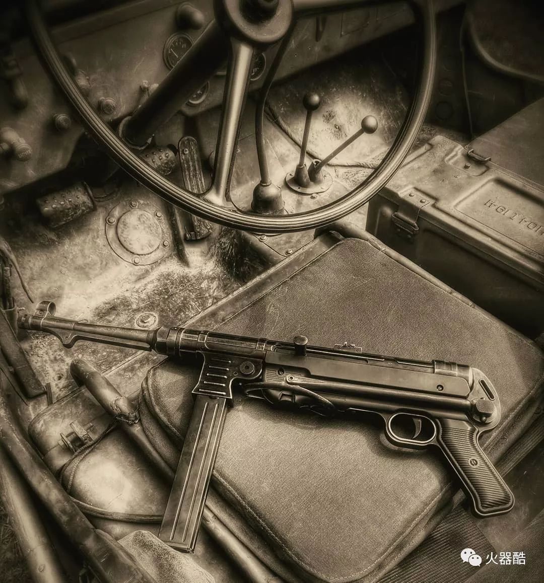 往期精选短小凶悍德国mp40冲锋枪图集