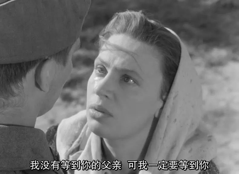 1分,观影完我起立对着字幕鼓掌,这部战争片已成不可复制奇迹_阿廖沙