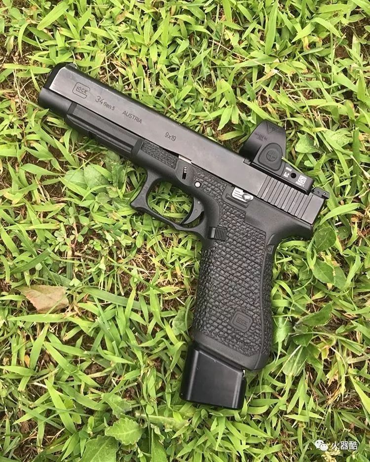 【后台一直不断有人留言要看g34】我终于知道为什么了_武器