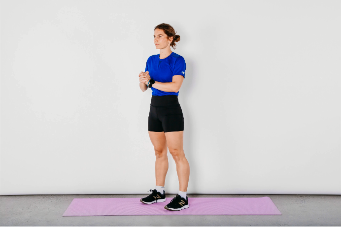 起床晨练6组简单好学的伸展动作唤醒一天的精神状态