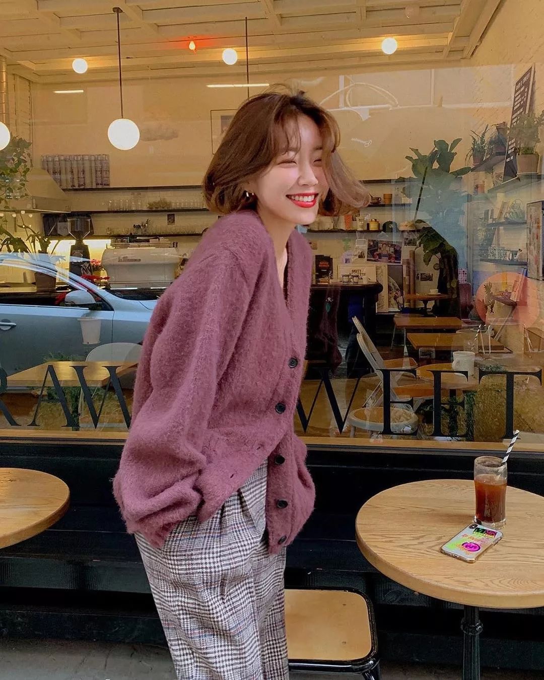 穿衣搭配在家别穿睡衣了这件奶奶衫美翻