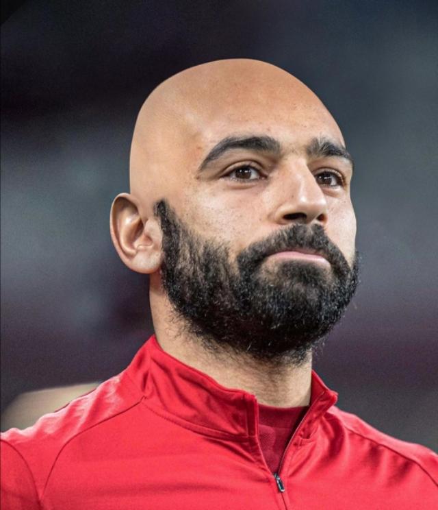 若是足坛球星们也剃起光头,会是怎样一番景象?