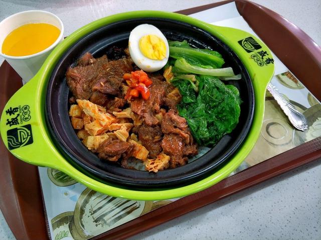 2种煲仔饭制作方法从酱汁到成品非常详细比饭店的还要美味