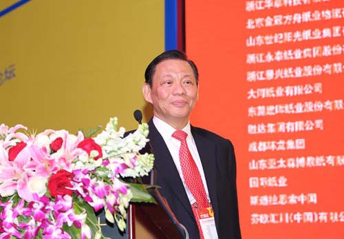 57岁逆袭成印尼首富,连续27年给中国捐款三亿,坚称自己是中国人_陈江