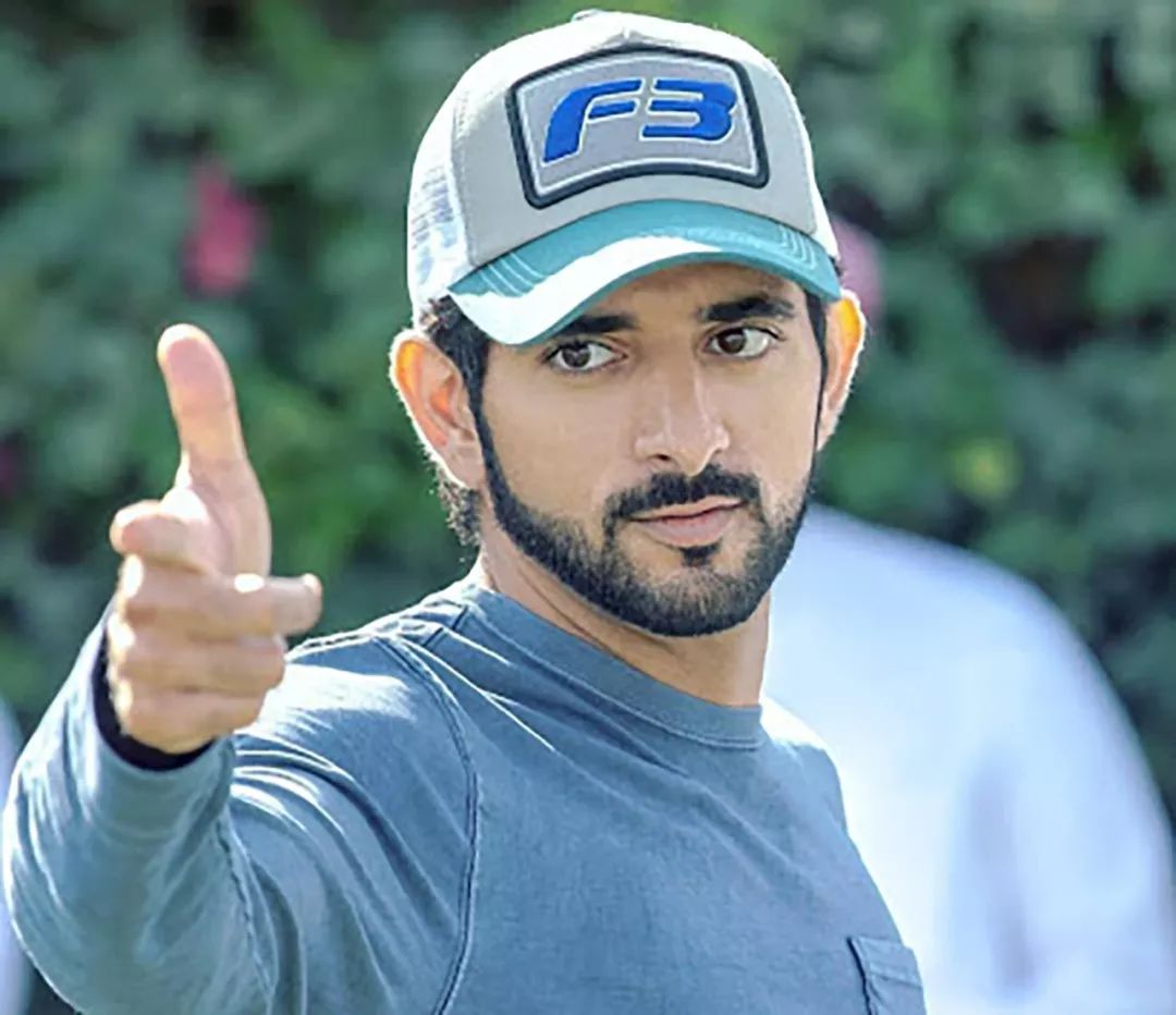 38岁伊万卡遇上迪拜王子,一个是美女一个是帅哥,坐一起太惊艳了_哈姆