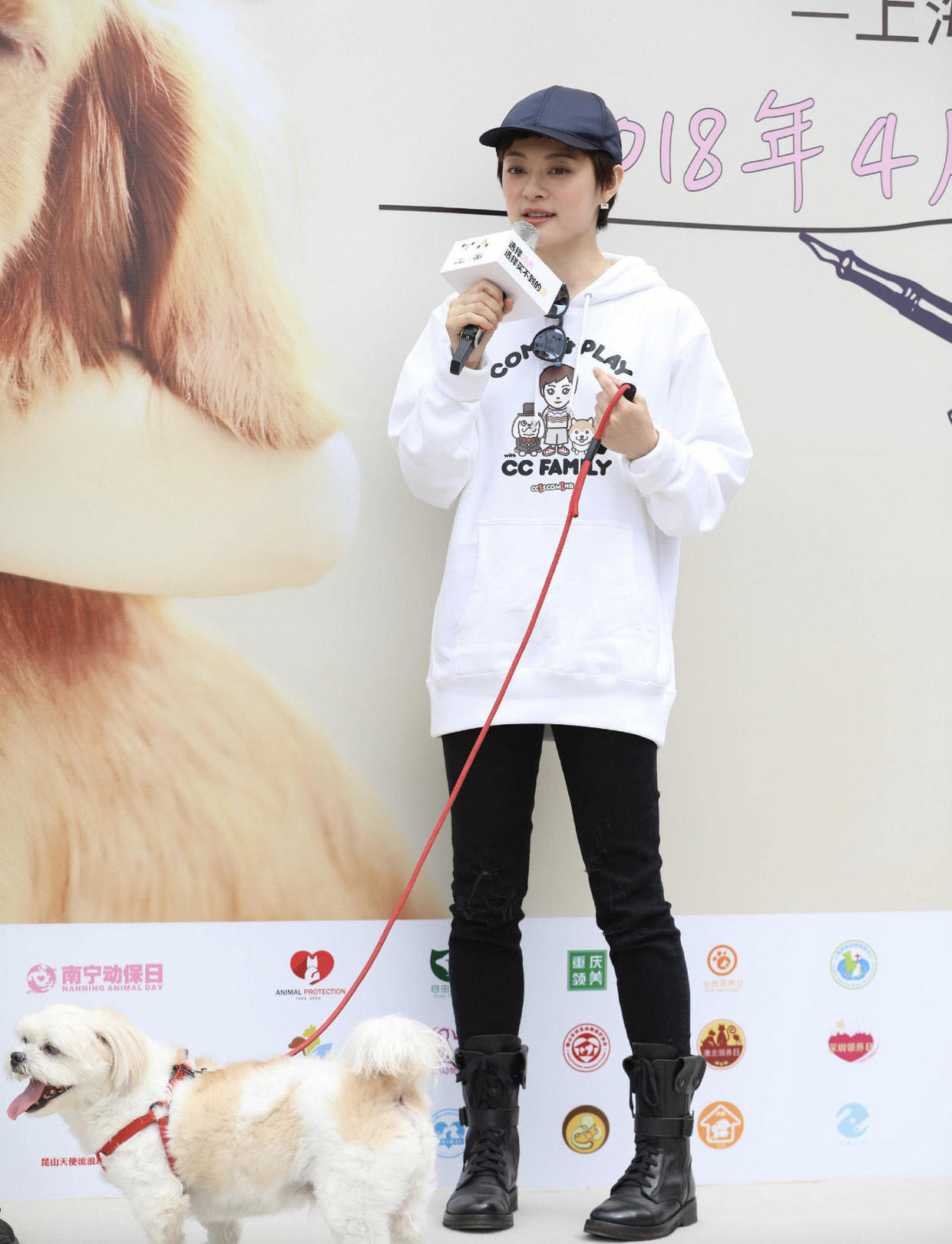 原创孙俪对还真敢穿身穿大红色连体裤减龄时髦一般人扛不住