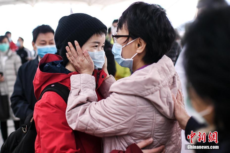 广东新一批中医医疗队赴武汉支援雷神山医院