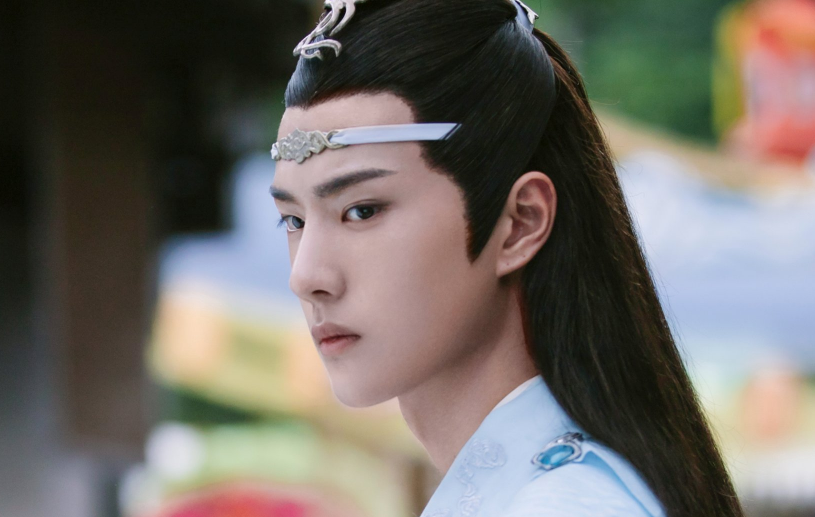 王一博遇见"蓝忘机",卡屏掉线头顶信号格,想去帮忙心意很暖