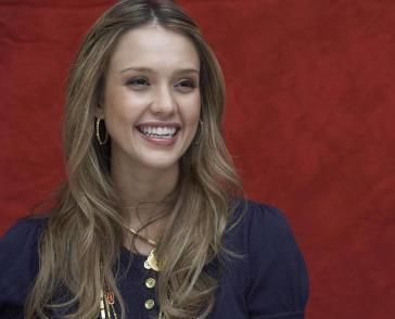 乔丹-卡佛乔丹-卡佛拥有模特般的身材,超高的颜值也吸引了大众的眼球