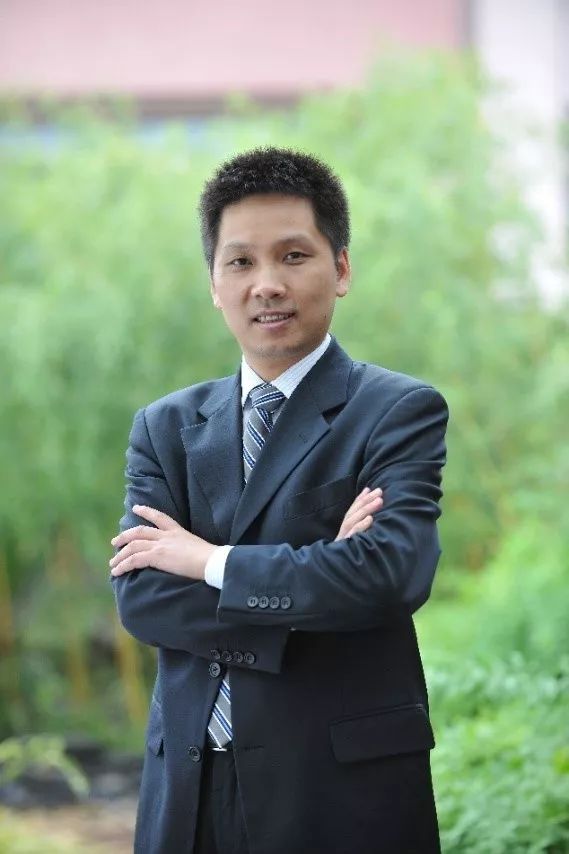 冯天俊复旦大学管理科学系教授,博士生导师研究方向:物流与供应链管理