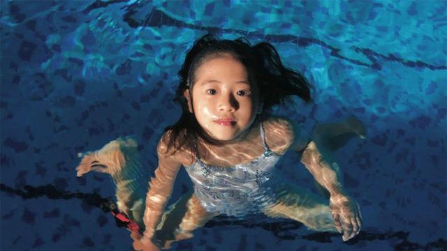 小学生性感照惹非议是家人无知还是是性早熟如何引导孩子成熟