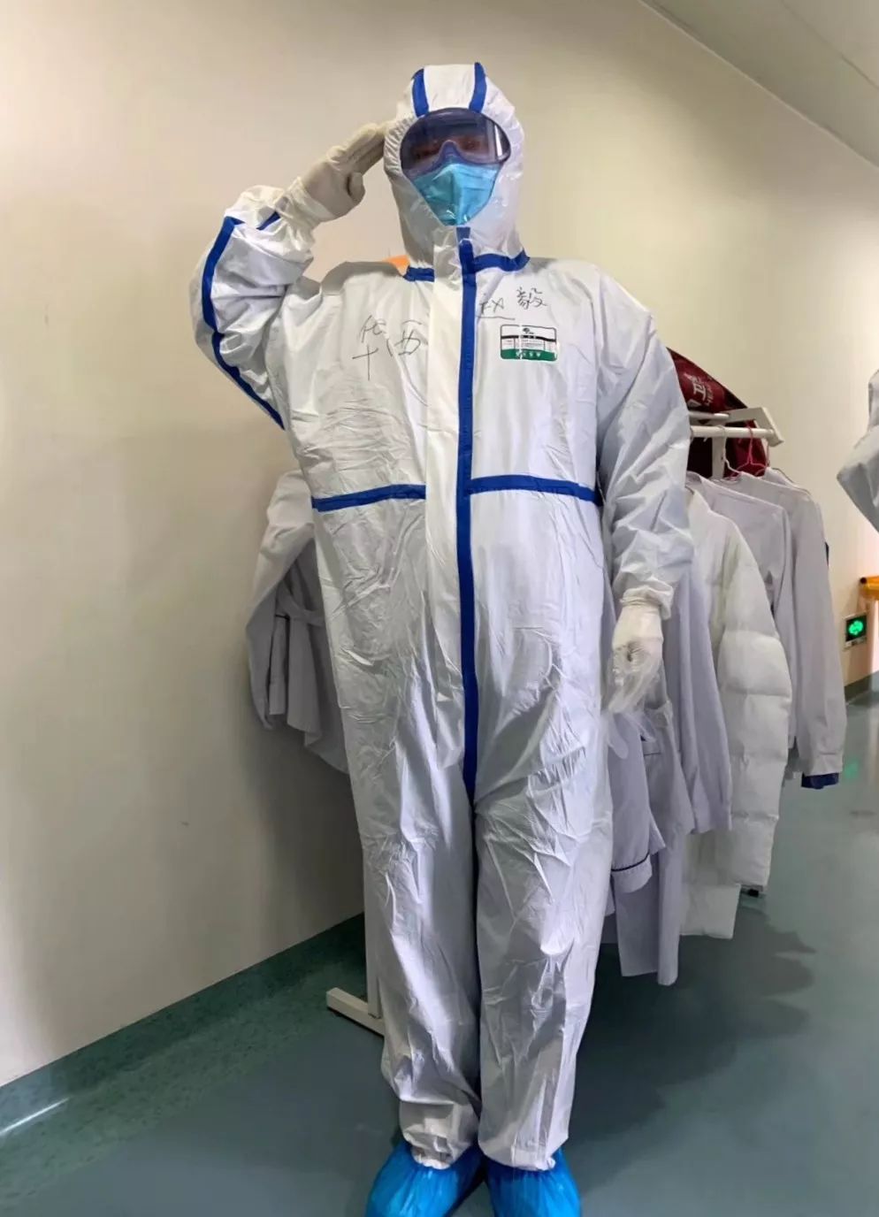 【方志四川61"疫情防控 四川在行动"】赵小毅 67