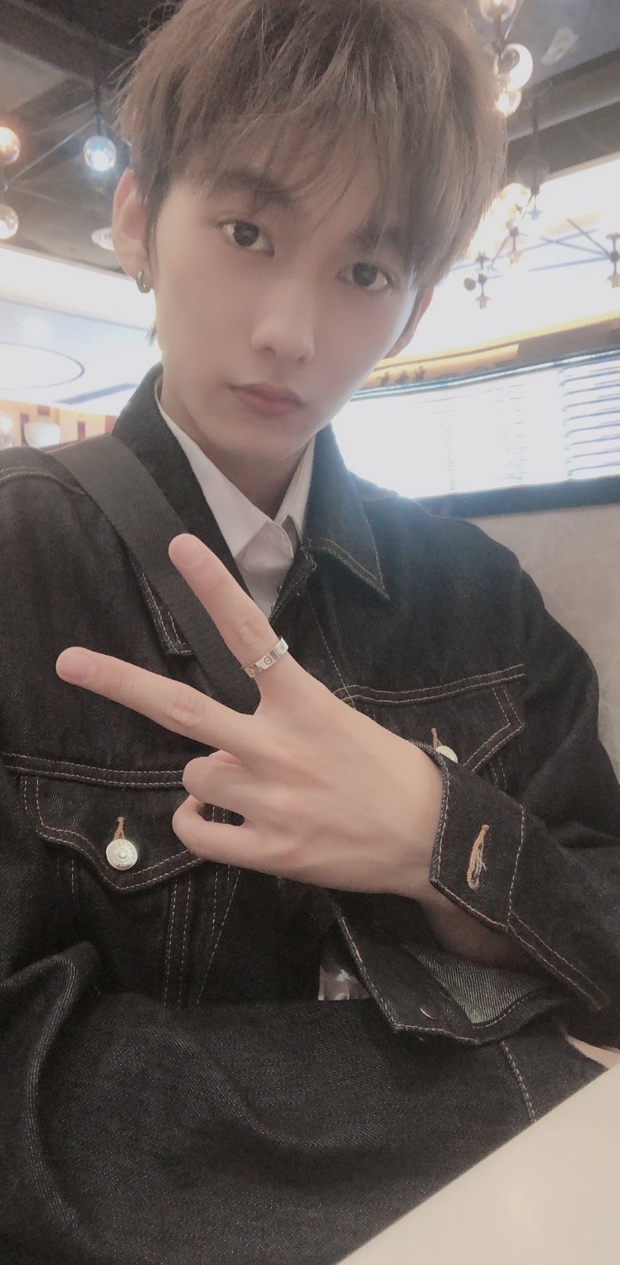 原创黄智博构成诈骗罪已被批捕自毁前程悔之晚矣