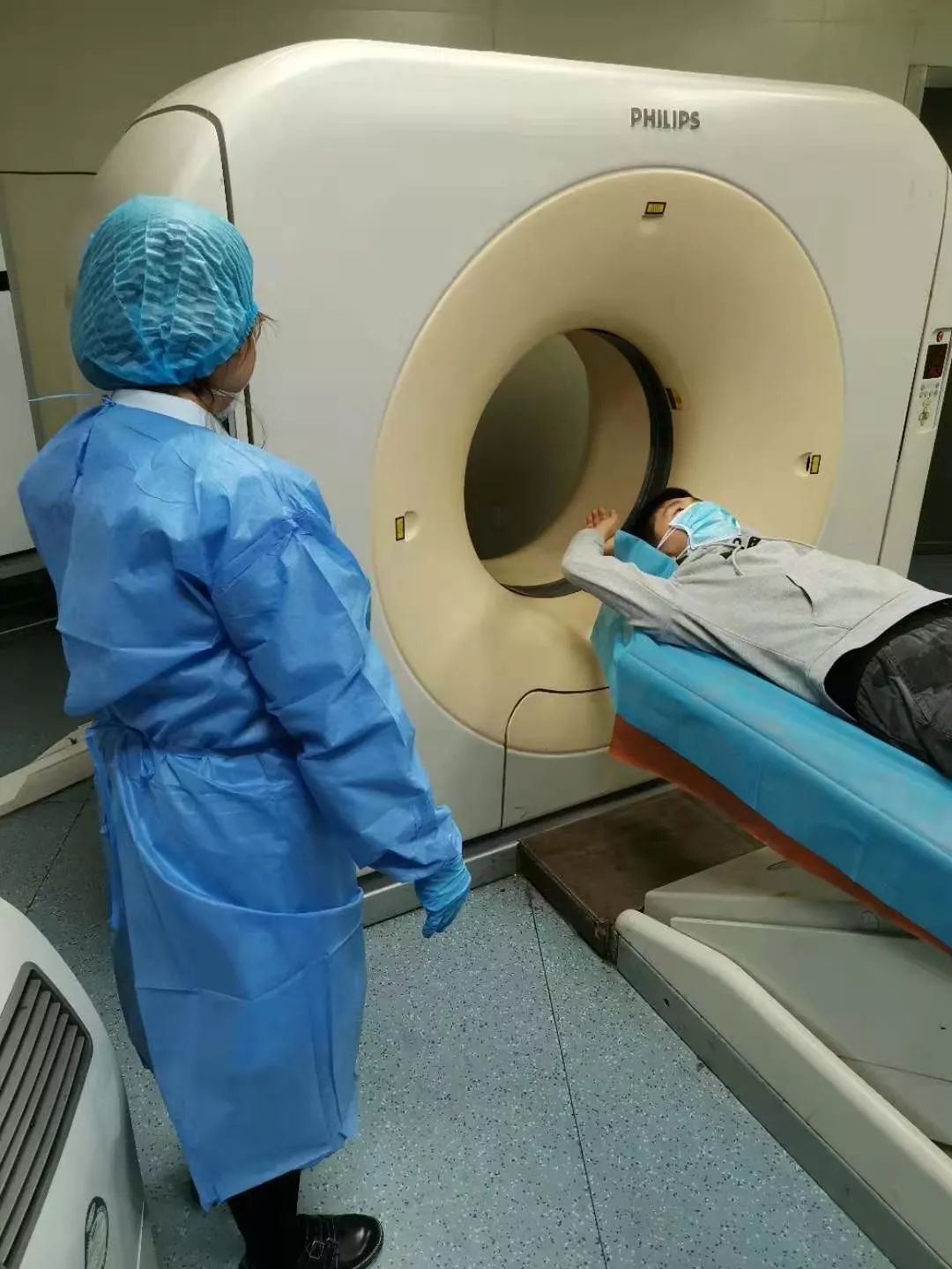 疫情下的ct室做好疫线侦察兵