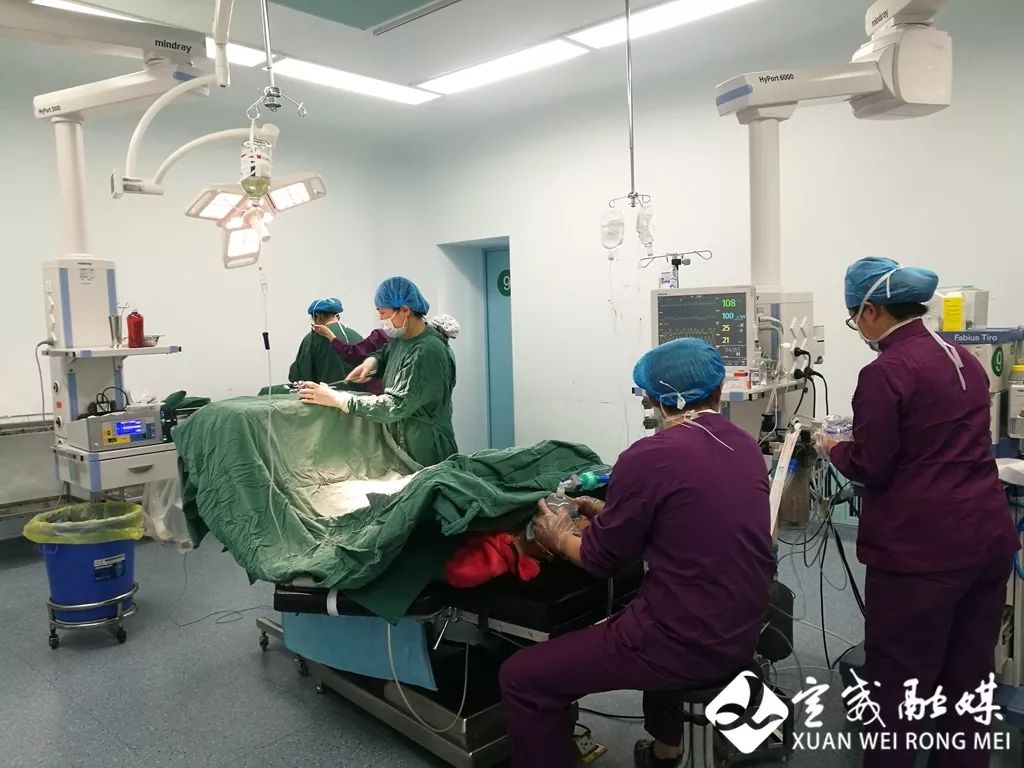 宣威市第一人民医院成功抢救一名子宫破裂大出血产妇