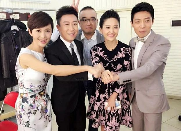 原创传奇的欧阳夏丹16岁丧父仍考上状元42岁还未婚男友成谜