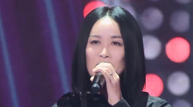 与肖战同台pk拜周华健为师的她竟是香飘飘董事长独女