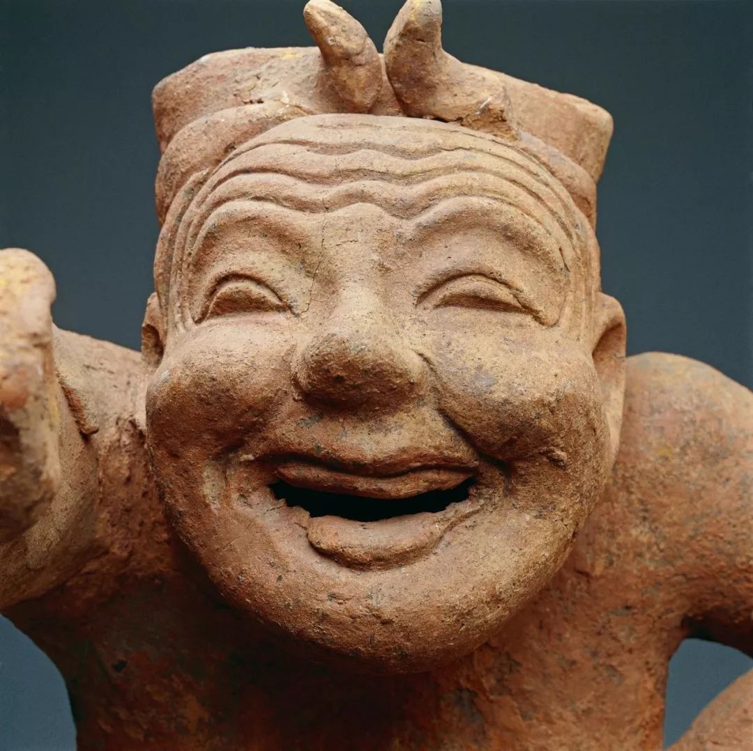 国博珍藏云欣赏 | 不安排演出的日子,说唱俑在家做什么