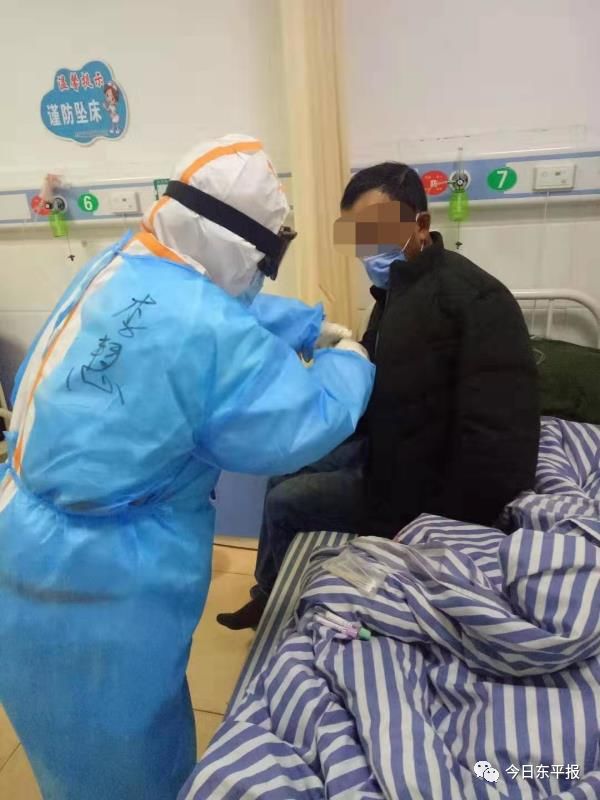 李慧,东平县人民医院护士,东平县新冠肺炎医护团队第一梯队成员.