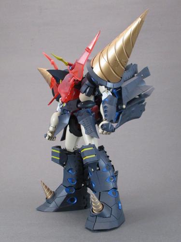 模玩资讯studiohalfeye大完全変形超银河大红莲gk完成品