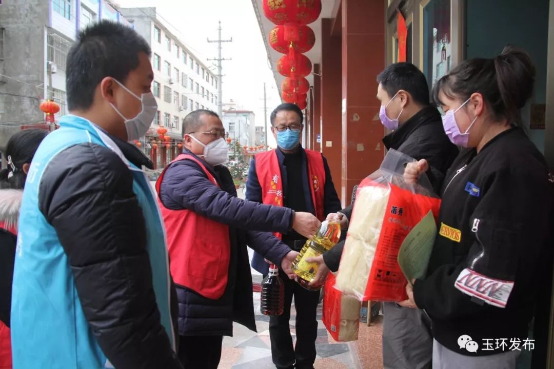 连日来,湖北秭归,英山在玉环的流动党组织