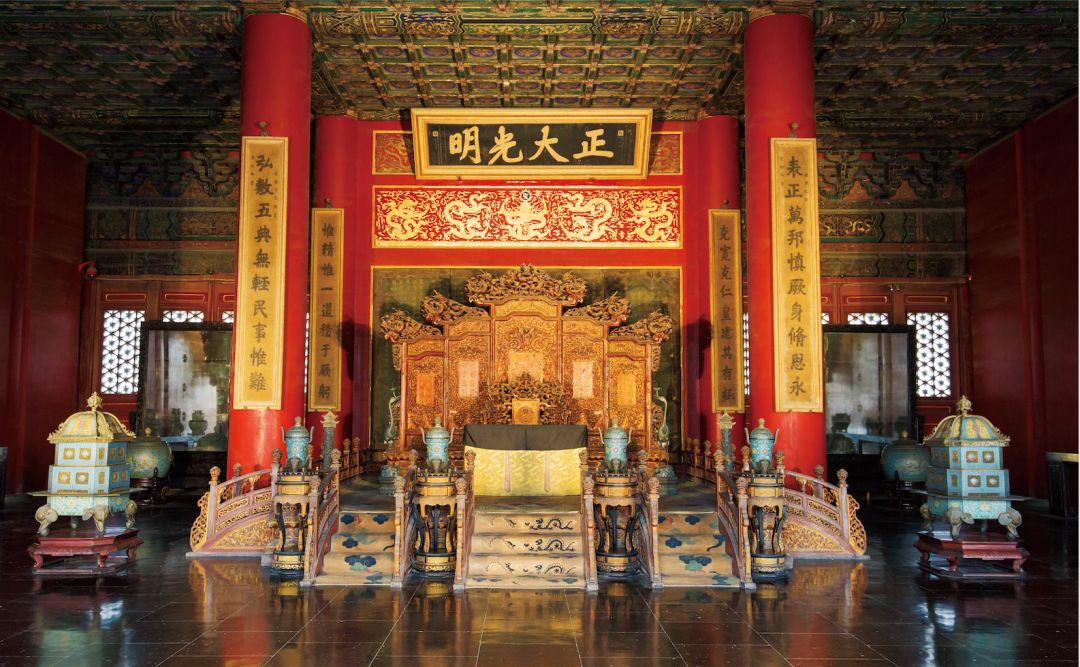 "正大光明"匾后,藏着一个小秘密,这涉及清代的  "秘密立储"制度.