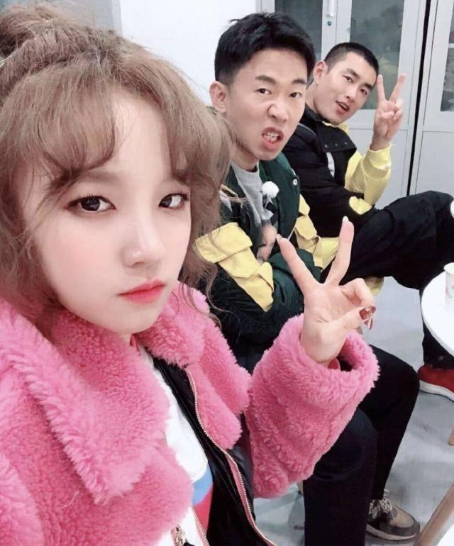 奔跑吧8又换人了竟然改成了8人的组合这拨人你还约吗