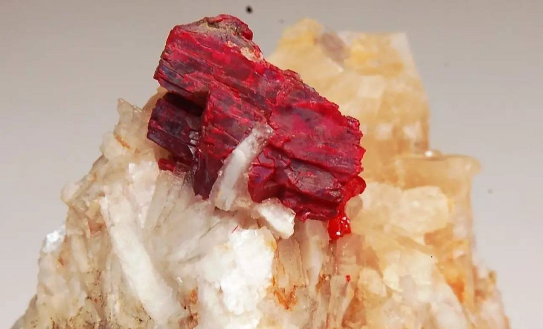 世界上最毒的几种石头有些居然就在我们身边千万要注意