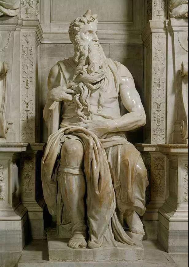 1505年米开朗基罗接受教皇尤利乌斯二世的委托为其设计陵墓,由于这