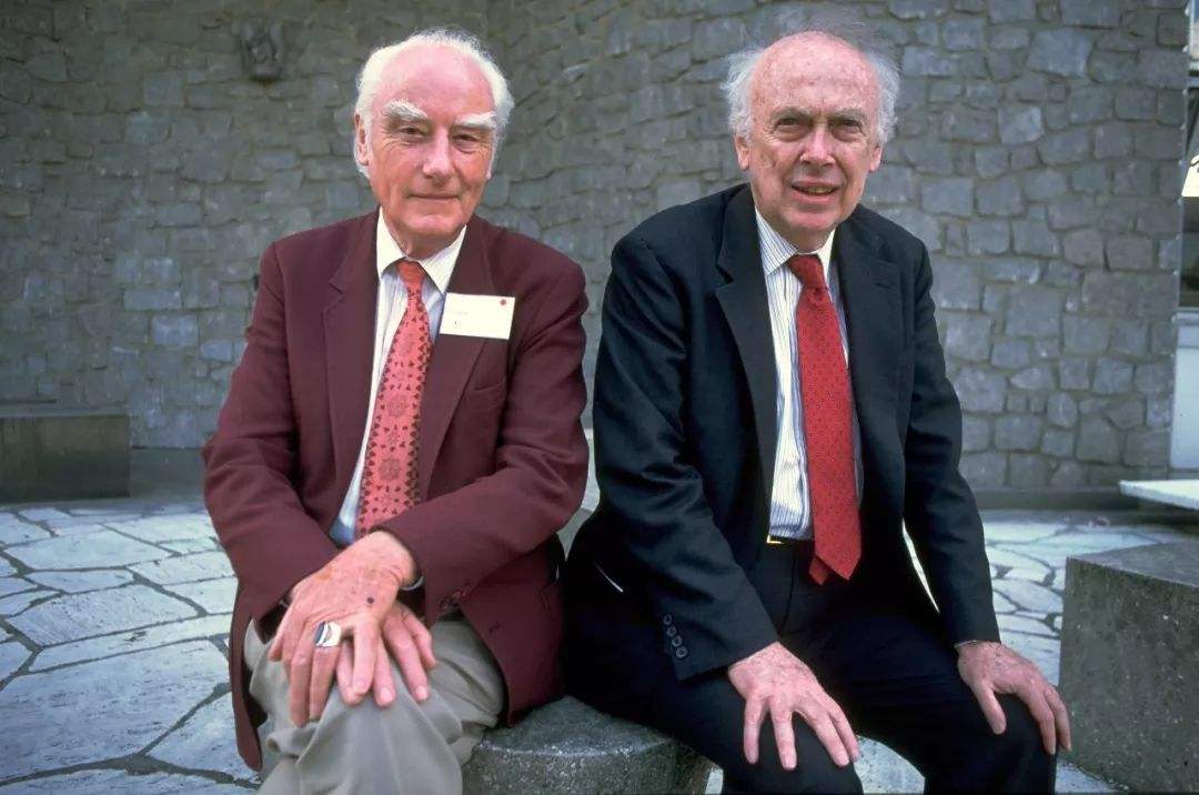 虽然沃森和克里克在年龄上有些差距,但两人对科学探索却有着相同的