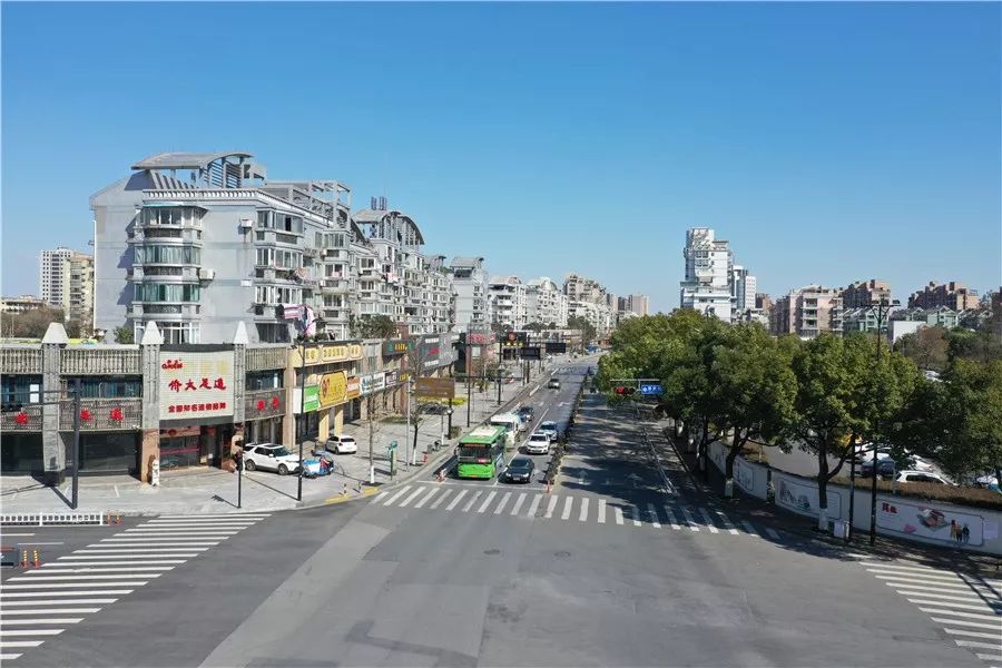 爆单奶茶理发手机店临平这些店都回来了