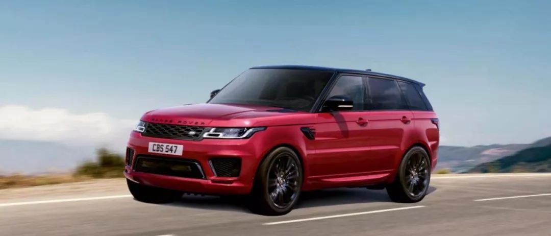 同时,路虎揽胜和路虎揽胜运动版还配备了负离子消毒除菌系统,该系统