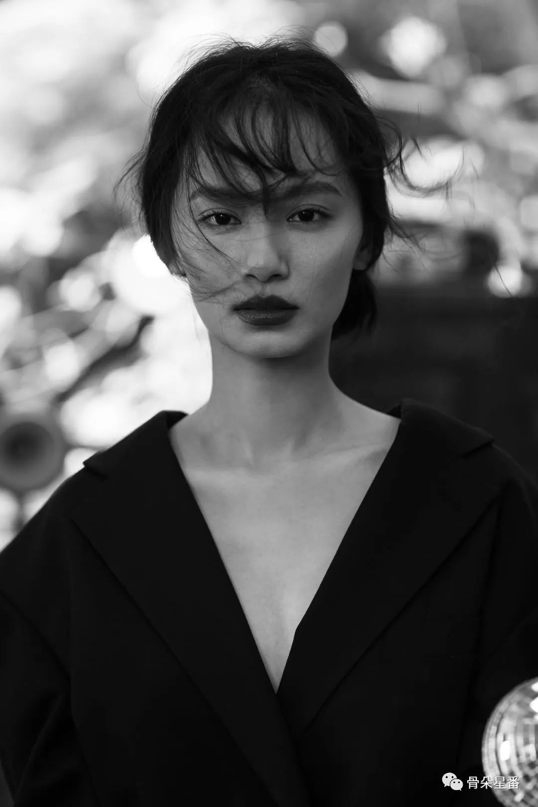 2017年的时候王禛拍过一次《男人装》,答应拍的时候没觉得有什么,等到