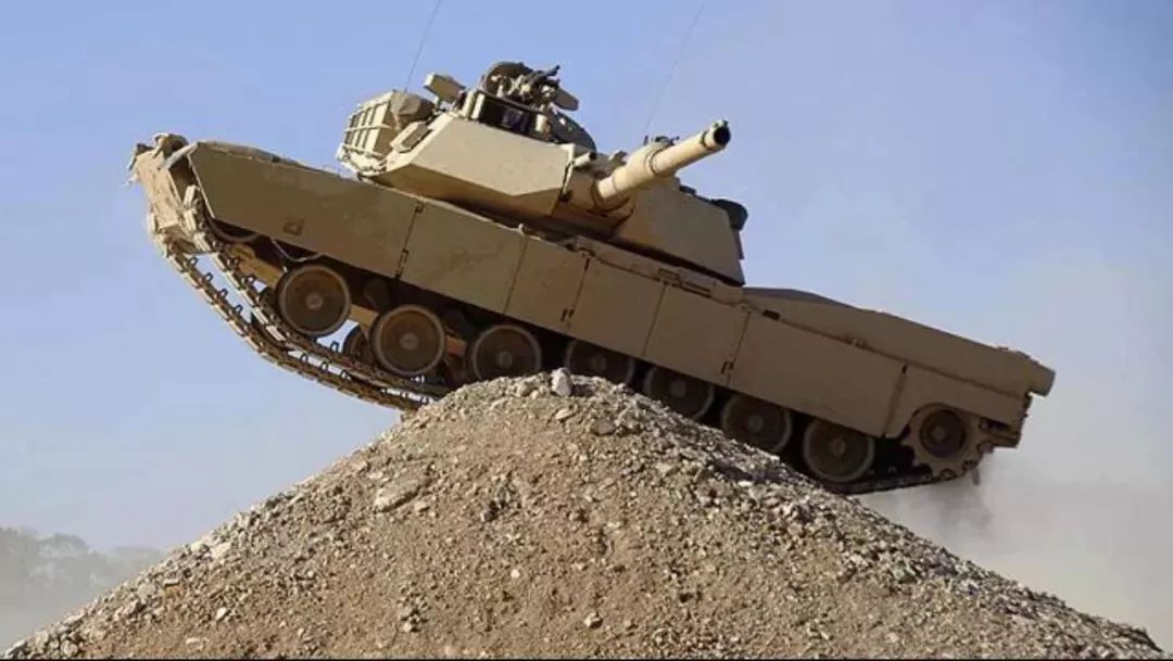 m1a2坦克服役近30年为什么不淘汰它仍是世界最强