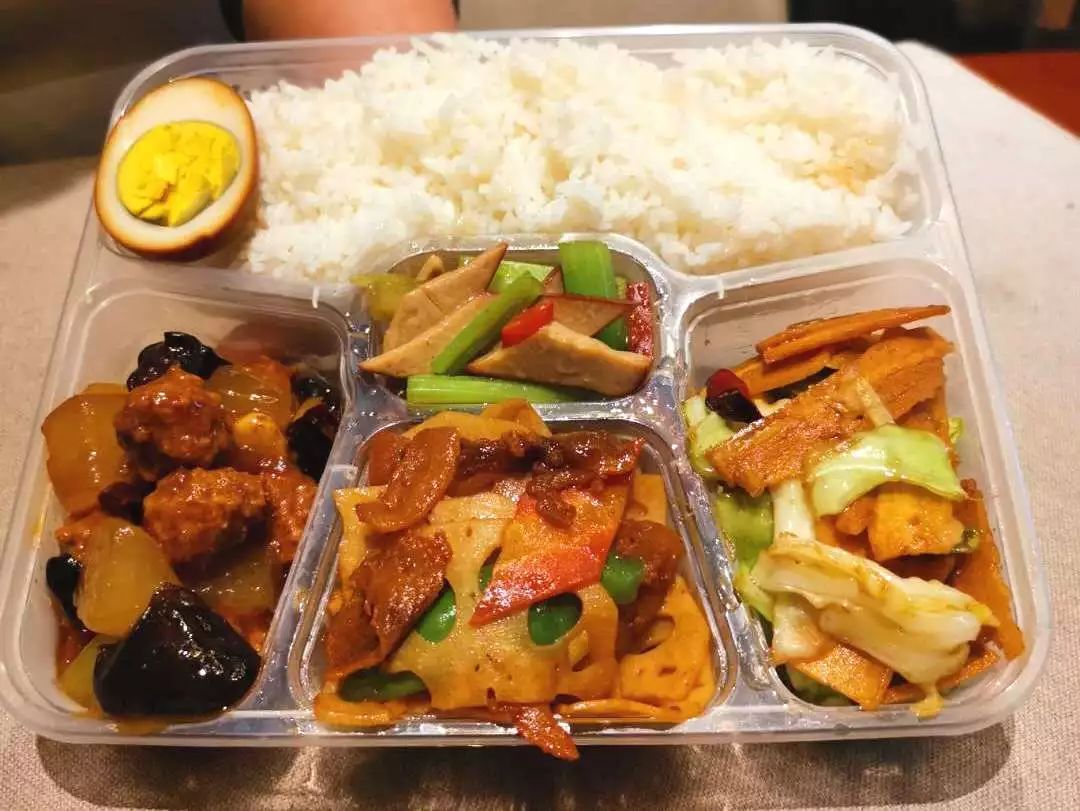 小杨烤肉企业团餐安心送上门!