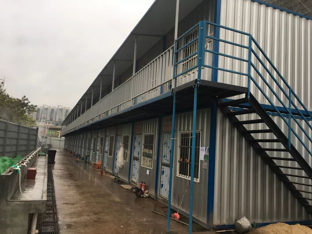 广州西部最大购物中心项目建设复工!工地设置临时隔离区