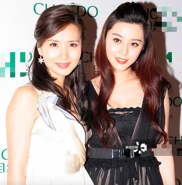 41岁陈好近照太美了和学生们合影脸好小网友秒杀班里女生了