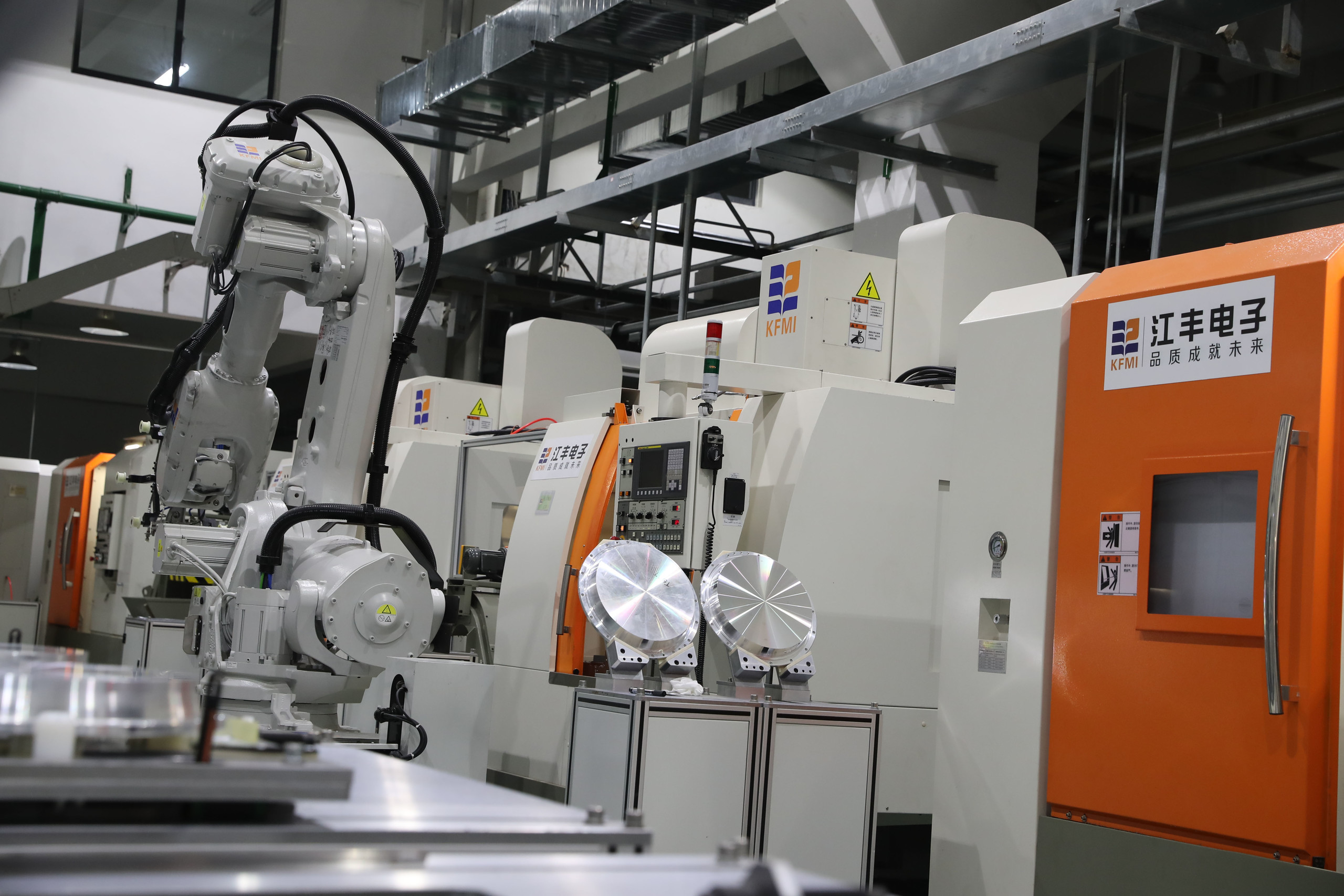 江丰电子溢价3倍收购标的公司财务数据存疑