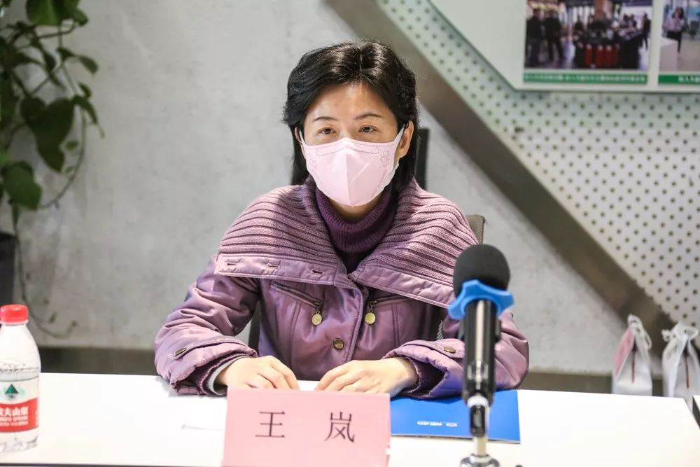 现场办公!王岚区长走访舜元科技园和德必易园