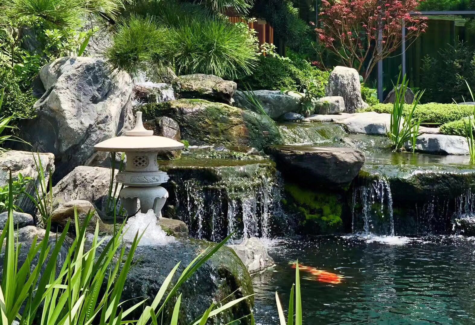 广东中山鱼池假山施工分享与交流之假山石泰山石美感