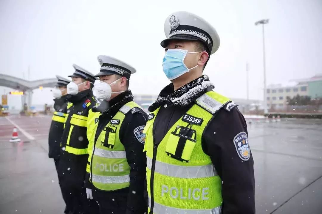 疫情当前警察不退一位交警的一线感触