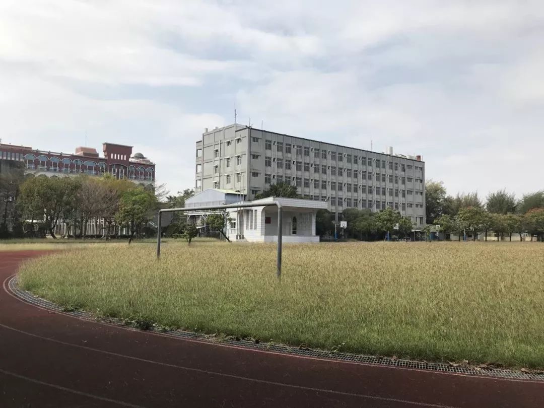 我们去想见你凤南高中拍摄地寻找1998年李子维陈韵如的踪影