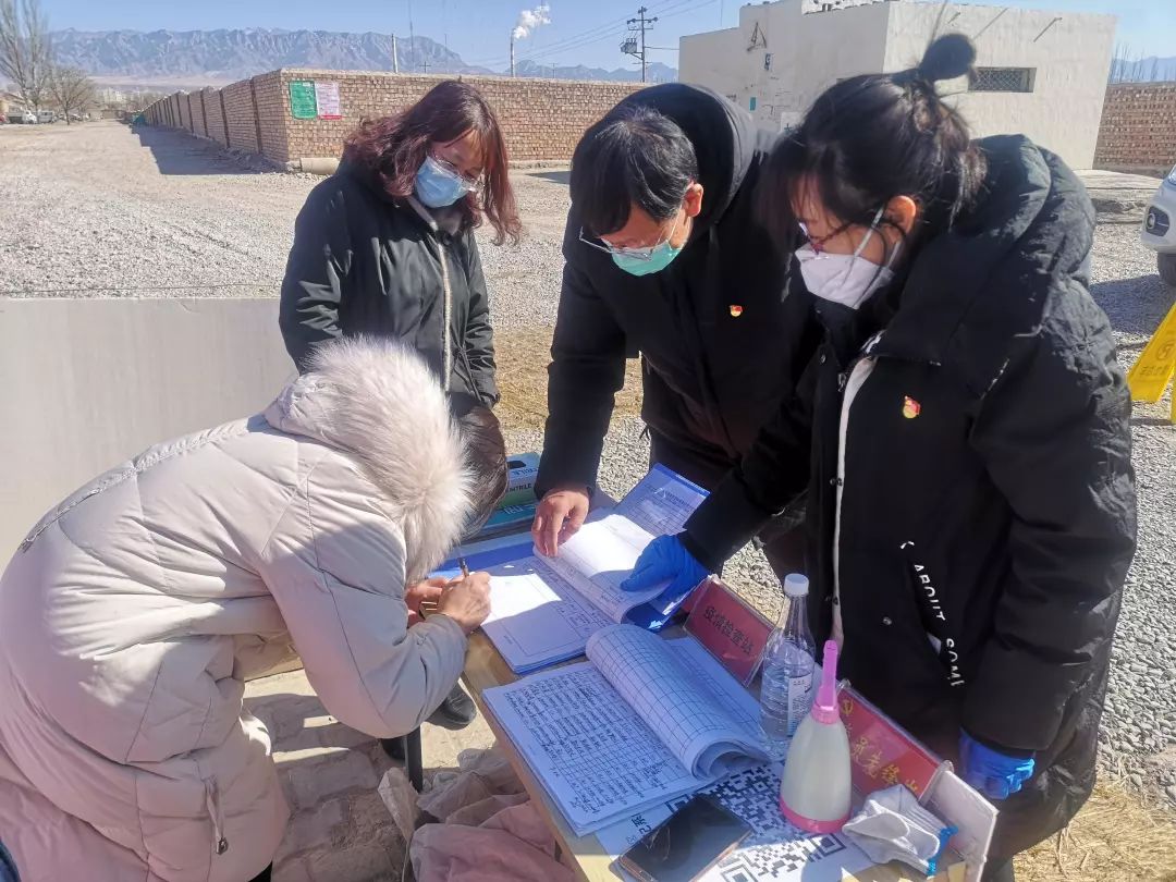 突如其来的新冠肺炎疫情,像战场上两军如雷如霆的对垒,考验着阿拉善盟