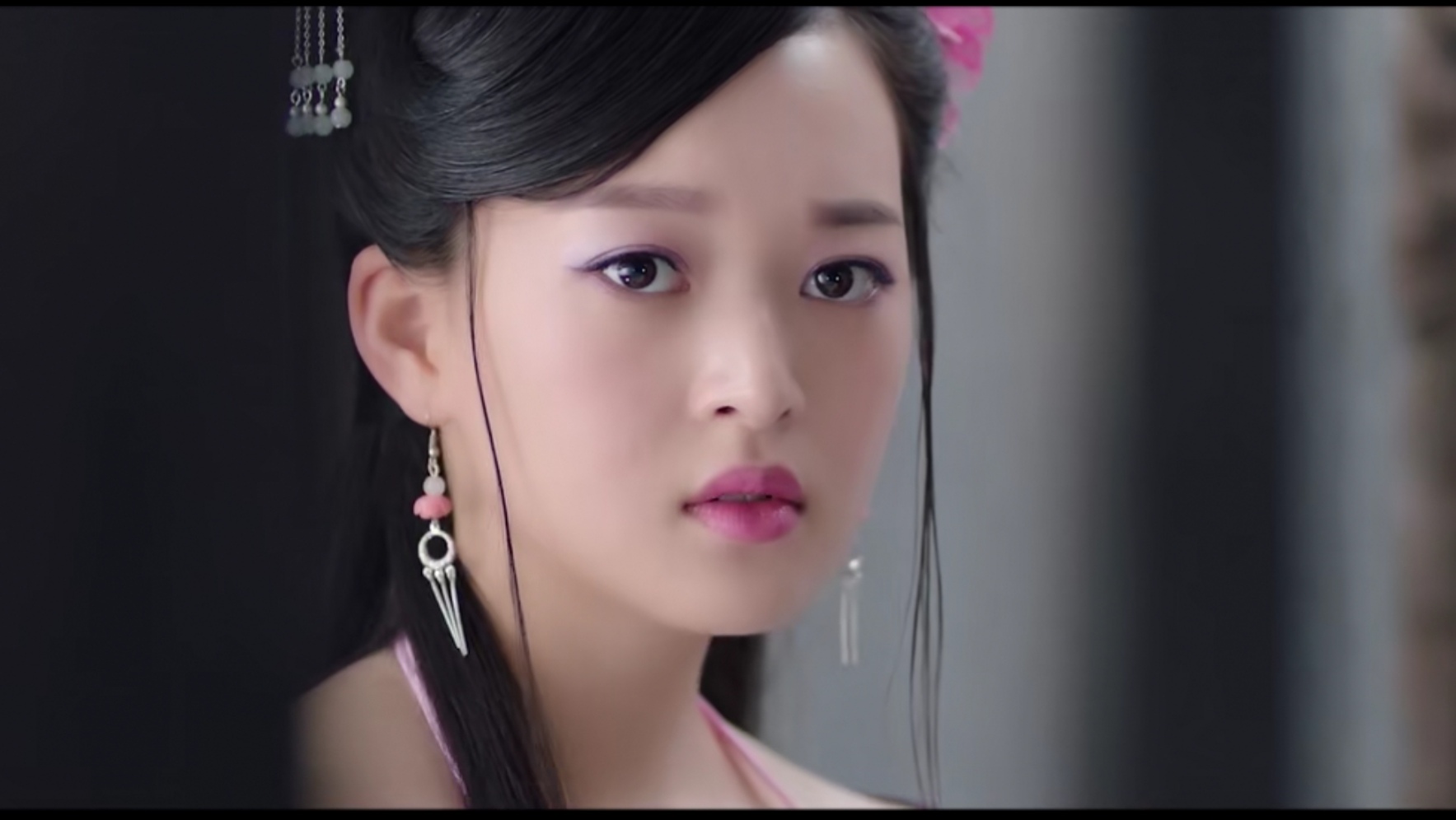 魏大勋冯越短剧特工别闹播出特工林秋雁遭遇奇葩丈夫