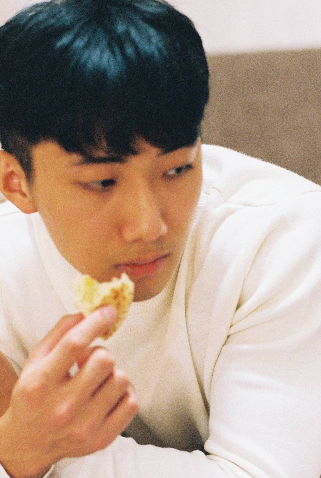 猛男大赏! 肌肉正太小王,时髦摄影师的宠儿