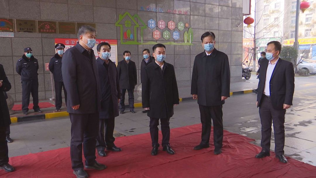 渭南市市长李毅到韩城检查疫情防控工作时要求守住关口做好保障有序