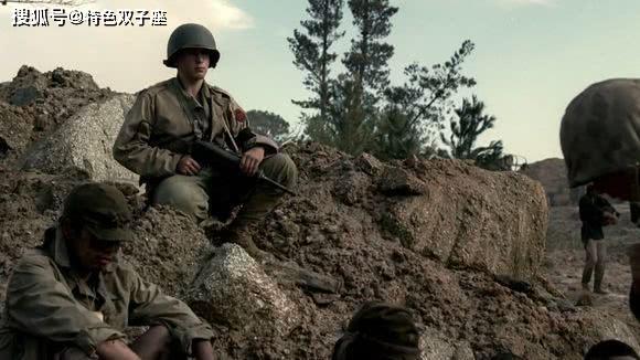 太平洋战争-轻武器_冲锋枪