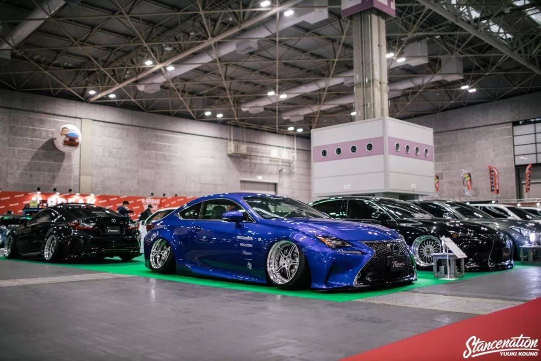 日本大阪汽车展览会拿劳斯莱斯改装vip这是什么操作