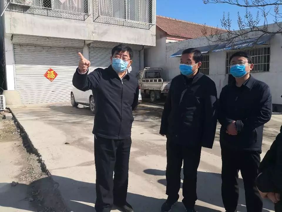 单县县委书记穆杰:把单曹路建成方便群众出行的"幸福路"!
